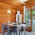 Camping Confort 17 Saint-Gervais (Vendee)